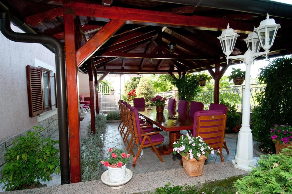 Bed & Breakfast Villa Klara Ičići Zewnętrze zdjęcie